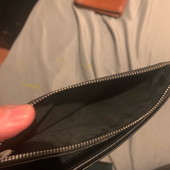 Danier Wallet Bundle - Picture 10 of 11